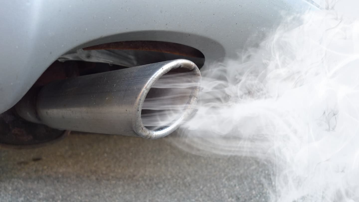Illustration for the article "EU CO2 targets for new cars and vans on paper: Regulation 2019/631, the 2035 revision proposal and what it means for compliance" from Hagens Berman