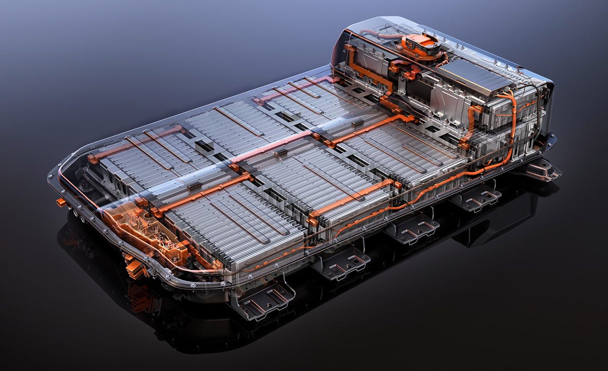Illustration for the article "The EU Batteries Regulation on paper: what Regulation (EU) 2023/1542 requires of EV batteries, and the dates that matter" from Car and Driver