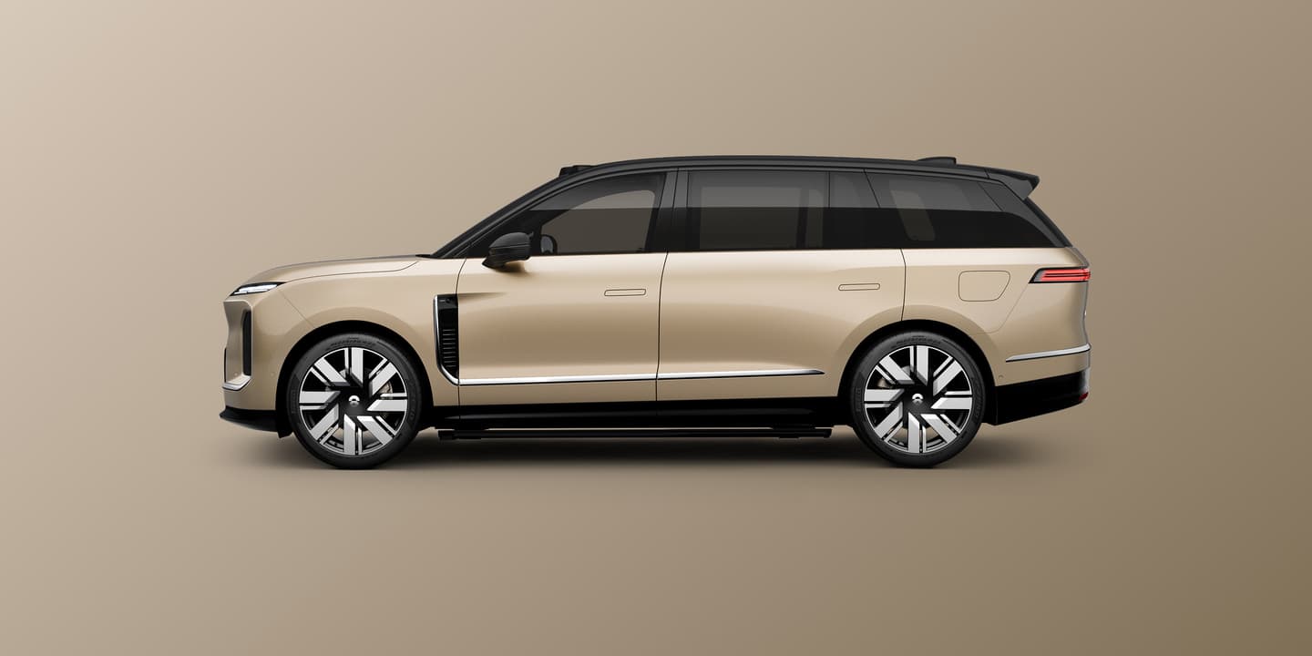 Illustration for the section "ES9: a flagship SUV aimed at late May" from NIO